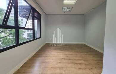 Imagem: O depósito à venda possui 1 Vaga na garagem, 30m² de Área