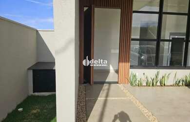 Imagem 4: Casa no condomínio Terras Alpha disponível para venda em Uberlândia-MG