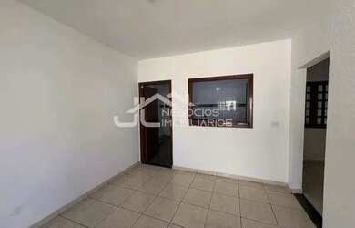 Imagem 3: Casa com 2 Quarto s e 2 banheiro s para Alugar, 100 m² por R$ 2777 /...