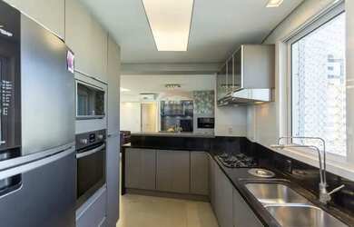 Imagem 8: Apartamento Amplo de 115m² com 3 Dormitórios no Centro de Santa Maria...