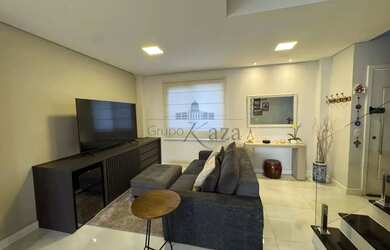 Imagem: A casa em condomínio possui 3 Dormitórios, 2 Banheiros, 2