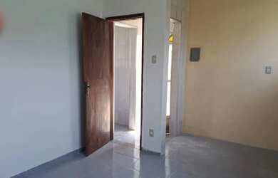 Imagem 13: ALUGO ou VENDO CASA DUPLEX GALPÃO Pxóx ao Centro de São João de Meriti-RJ