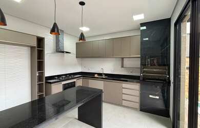 Imagem 8: Casa recém finalizada no condomínio Portal da Mata