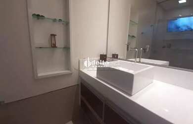 Imagem 10: Casa no condomínio Jardins Barcelona disponível para venda em Uberlândia-MG