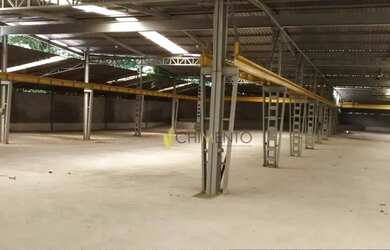 Imagem: O depósito possui 5 Vagas na garagem, 2.800m² de Área e