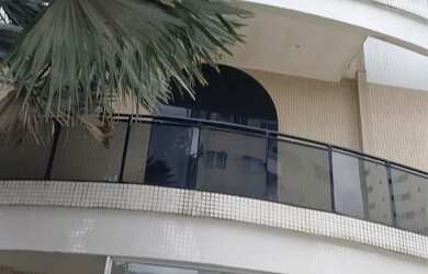 Imagem: O apartamento possui 3 Dormitórios, 2 Vagas na garagem, 90m²