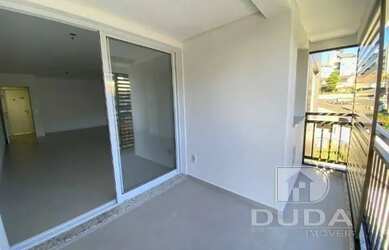 Imagem: O apartamento possui 2 Dormitórios, 2 Banheiros, 2 Vagas na