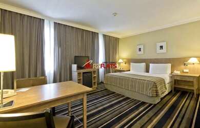 Imagem: O studio possui 1 Dormitório, 1 Banheiro, 1 Vaga na garagem