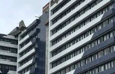 Imagem: O apartamento possui 1 Dormitório, 1 Banheiro, 1 Vaga na garagem