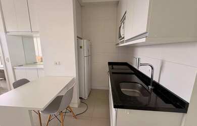 Imagem 2: Apartamento PORTEIRA FECHADA à venda no bairro Portão - Curitiba