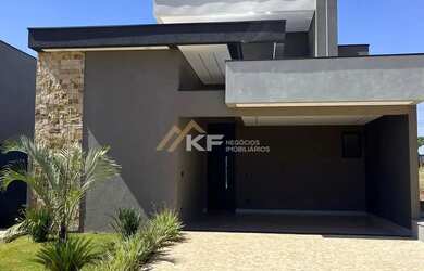 Imagem: A casa em condomínio possui 3 Dormitórios, 2 Banheiros, 4