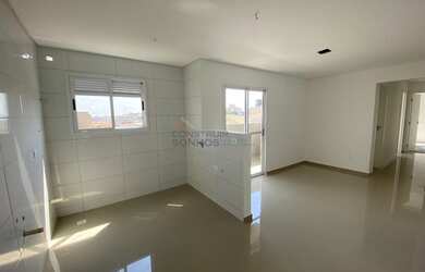 Imagem: O apartamento possui 3 Dormitórios, 1 Banheiro, 2 Vagas na