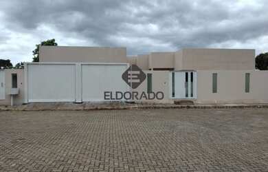 Imagem: A casa em condomínio possui 4 Dormitórios, 4 Banheiros, 4