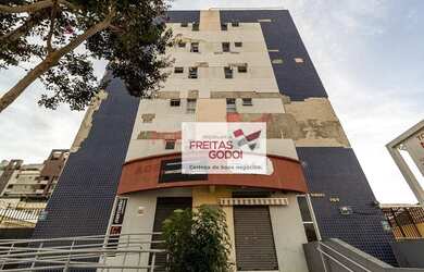 Imagem: O apartamento possui 1 Dormitório, 1 Banheiro, 43m² de Área