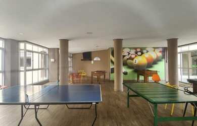 Imagem: O apartamento possui 3 Dormitórios, 1 Banheiro, 1 Vaga na garagem