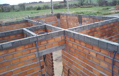 Imagem: A chácara possui 2.900m² de Área e está localizado em Centro