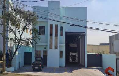 Imagem: O depósito possui 700m² de Área e está localizado em Américan