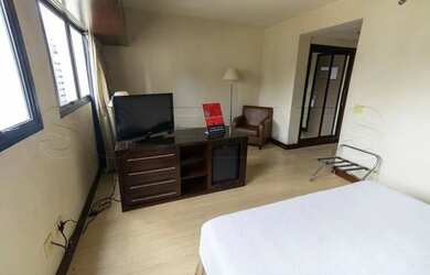 Imagem: O studio possui 1 Dormitório, 1 Banheiro, 1 Vaga na garagem