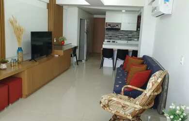 Imagem: O apartamento possui 1 Dormitório, 1 Banheiro, 2 Vagas na garagem