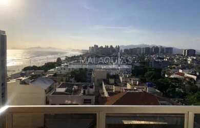 Imagem: O studio possui 1 Dormitório, 1 Banheiro, 1 Vaga na garagem