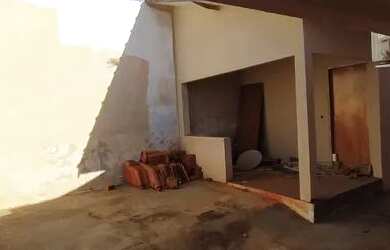 Imagem 15: Casa com 3 quartos, lavanderia coberta, Garagem 2 carros, edicula. Portao...