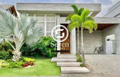 Imagem: A casa em condomínio possui 4 Dormitórios, 4 Banheiros, 2