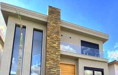 Imagem: A casa em condomínio possui 4 Dormitórios, 5 Banheiros, 3