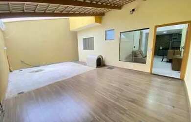 Imagem: A casa possui 2 Dormitórios, 2 Banheiros, 999m² de Área e