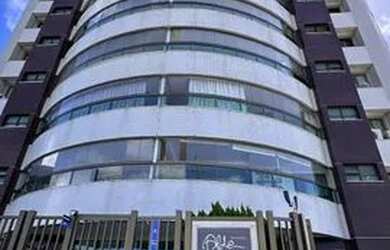 Imagem: O apartamento possui 4 Dormitórios, 3 Banheiros, 2 Vagas na