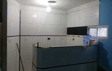 Imagem: A casa possui 2 Dormitórios, 3 Banheiros, 2 Vagas na garagem