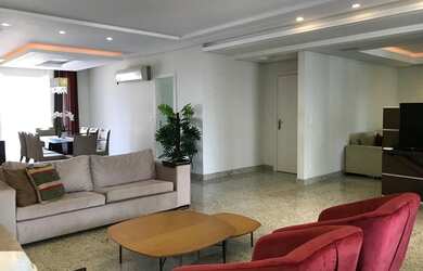 Imagem 13: Apartamento Mobiliado em Condomínio Frente Mar para Locação Anual na Meia Praia