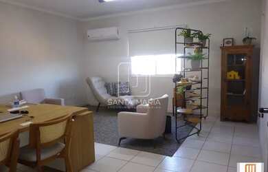 Imagem: O depósito possui 1 Vaga na garagem, 27m² de Área e está