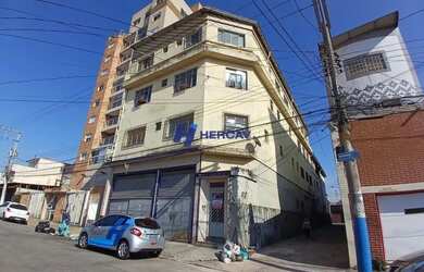 Imagem: O apartamento possui 1 Dormitório, 1 Banheiro, 45m² de Área