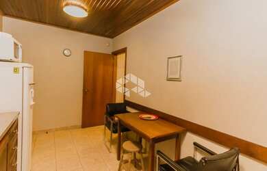 Imagem 15: CASA COMERCIAL 330 m² com 09 vagas NO MENINO DEUS