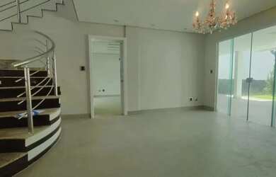 Imagem 5: Sobrado à venda em Maringá, Zona 05, com 4 suítes, com 421.59 m²