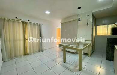 Imagem: O apartamento possui 3 Dormitórios, 1 Banheiro, 1 Vaga na garagem