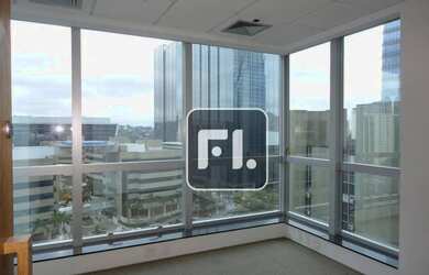 Imagem: O depósito possui 4 Vagas na garagem, 107m² de Área e está