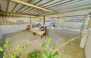 Imagem: A casa possui 3 Dormitórios, 1 Banheiro, 150m² de Área, Imóvel