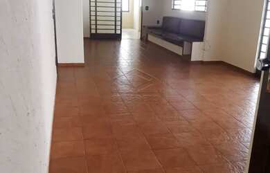 Imagem 14: Casa Residência em Jaú. Área de serviço, 350m² de Área, 4 Vagas...