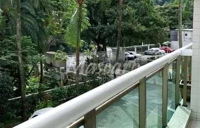 Imagem: O apartamento possui 4 Dormitórios, 3 Banheiros, 2 Vagas na