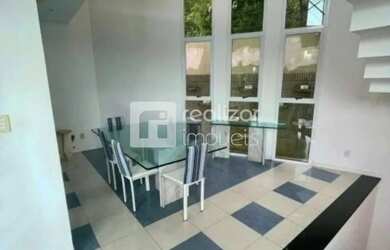 Imagem 7: Casa com 4 dormitórios no bairro João Paulo