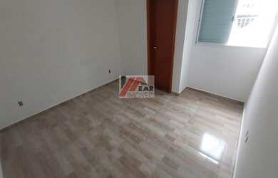 Imagem: O apartamento possui 2 Dormitórios, 1 Banheiro, 2 Vagas na