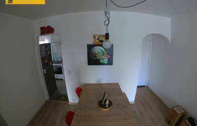 Imagem: O apartamentoe possui 2 Dormitórios, 2 Banheiros, 1 Vaga na