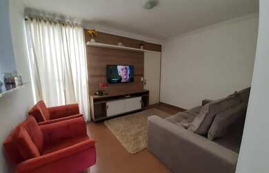 Imagem: O apartamento possui 2 Dormitórios, 1 Banheiro, 1 Vaga na garagem