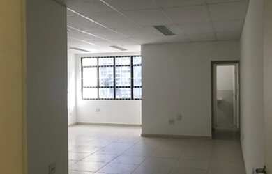 Imagem: O depósito possui 45m² de Área e está localizado em Pinheiros