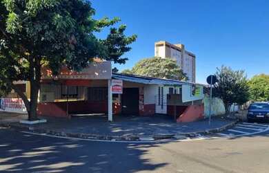 Imagem: A casa possui 1 Dormitório, 1 Banheiro, 119m² de Área e