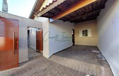 Imagem: A casa possui 2 Dormitórios, 2 Banheiros, 1 Vaga na garagem