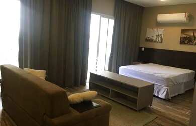 Imagem: O studio possui 1 Dormitório, 1 Banheiro, 1 Vaga na garagem