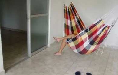 Imagem: A casa possui 2 Dormitórios, 2 Banheiros e está localizado