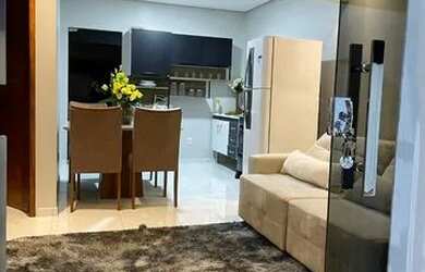 Imagem: A casa possui 2 Dormitórios, 1 Banheiro e está localizado